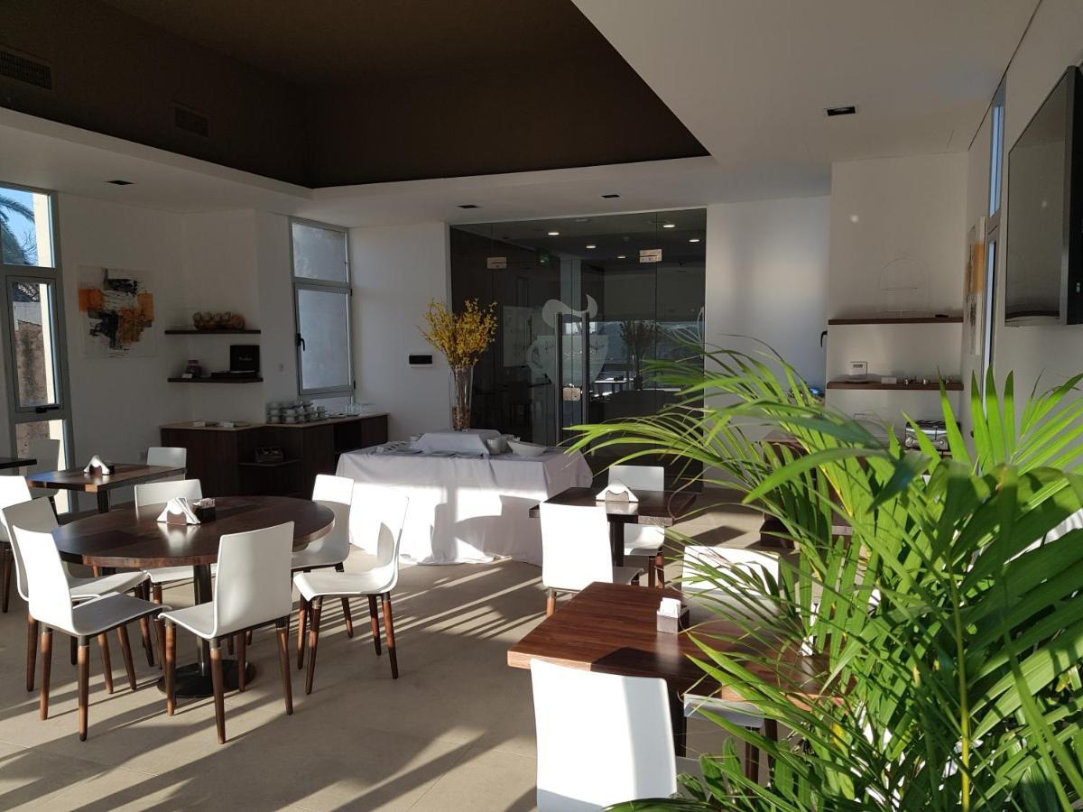 Rental Suites Campana Esterno foto